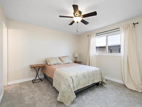 3439 40 Street, Edmonton, AB - Indoor Photo Showing Bedroom