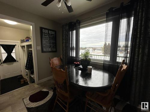 4703 53 Avenue, Smoky Lake Town, AB - Indoor Photo Showing Dining Room