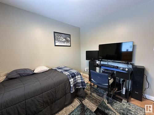 4703 53 Avenue, Smoky Lake Town, AB - Indoor Photo Showing Bedroom