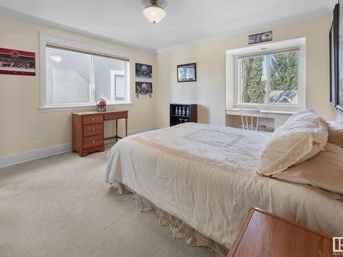 7314 Ada Boulevard, Edmonton, AB - Indoor Photo Showing Bedroom