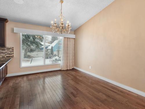 13823 90 Avenue, Edmonton, AB - Indoor Photo Showing Other Room