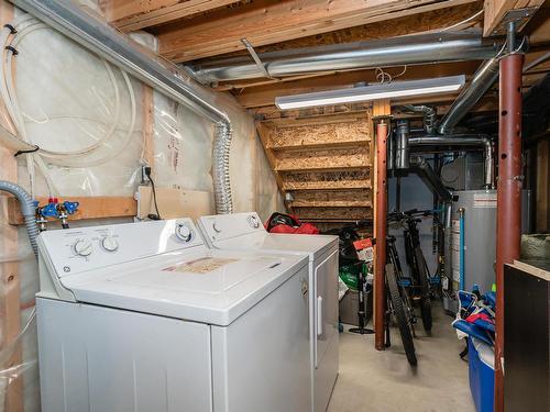 10516 108 Avenue, Edmonton, AB - Indoor Photo Showing Laundry Room