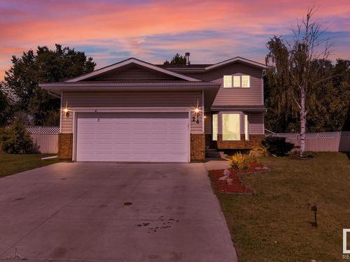 24 Parkhill Crescent, Wetaskiwin, AB - Outdoor