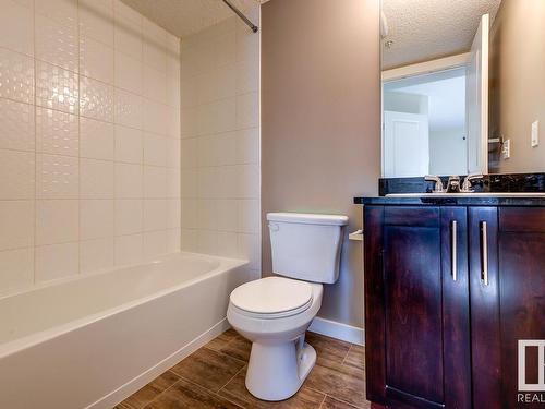 204 5816 Mullen Place, Edmonton, AB - Indoor Photo Showing Bathroom