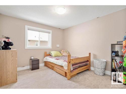 65 Caragana Way, Fort Saskatchewan, AB - Indoor Photo Showing Bedroom