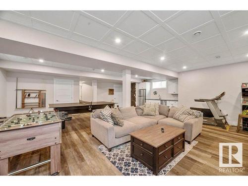 65 Caragana Way, Fort Saskatchewan, AB - Indoor Photo Showing Living Room