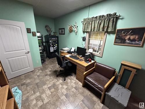 24001 Twp Rd 604, Rural Westlock County, AB - Indoor Photo Showing Office