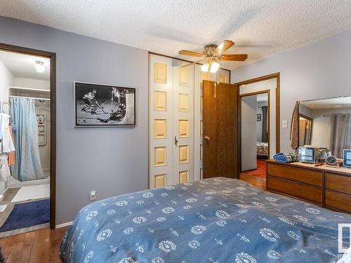 532077 Rr180, Rural Lamont County, AB - Indoor Photo Showing Bedroom