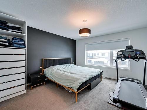 34 Brunswyck Crescent, Spruce Grove, AB - Indoor Photo Showing Bedroom