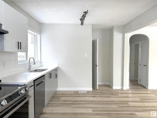 7424 81 Avenue, Edmonton, AB - Indoor Photo Showing Kitchen With Double Sink