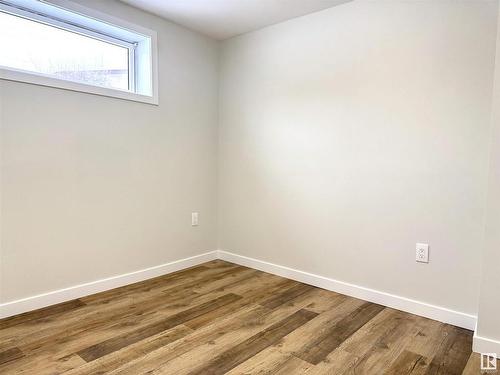 7424 81 Avenue, Edmonton, AB - Indoor Photo Showing Other Room