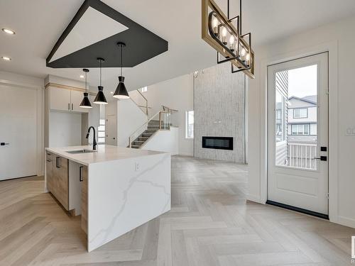 8 Prescott Boulevard, Spruce Grove, AB - Indoor Photo Showing Kitchen