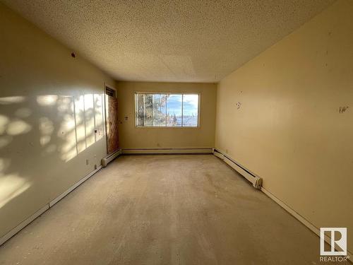 403 14908 26 Street, Edmonton, AB - Indoor Photo Showing Other Room