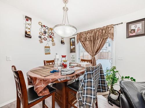 3367 14 Ave, Edmonton, AB - Indoor Photo Showing Dining Room