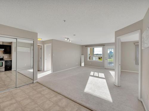 2317 9357 Simpson Drive, Edmonton, AB - Indoor