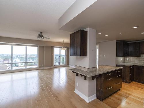 901 6608 28 Avenue, Edmonton, AB - Indoor Photo Showing Kitchen With Upgraded Kitchen