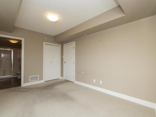 901 6608 28 Avenue, Edmonton, AB - Indoor Photo Showing Other Room