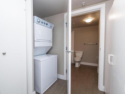 901 6608 28 Avenue, Edmonton, AB - Indoor Photo Showing Laundry Room