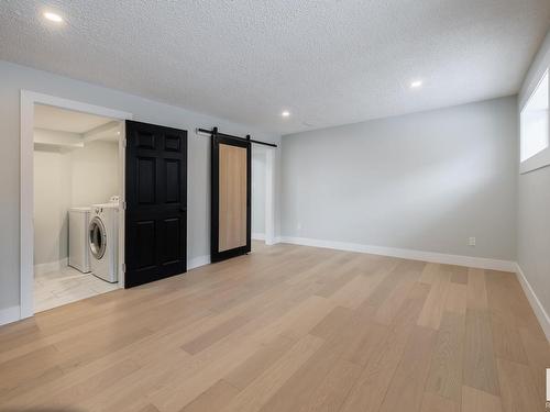 9211 99A Avenue, Morinville, AB - Indoor Photo Showing Laundry Room