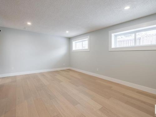 9211 99A Avenue, Morinville, AB - Indoor Photo Showing Other Room