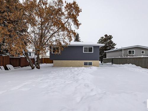 9211 99A Avenue, Morinville, AB - Outdoor