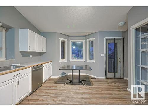 453 Garden Meadows Drive, Wetaskiwin, AB - Indoor Photo Showing Kitchen