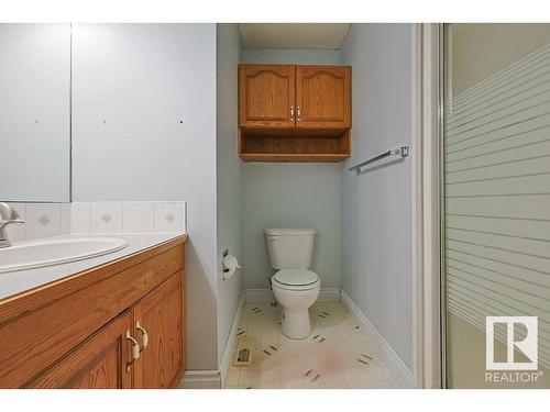 453 Garden Meadows Drive, Wetaskiwin, AB - Indoor Photo Showing Bathroom