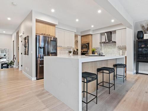 3937 3A Avenue, Edmonton, AB - Indoor Photo Showing Kitchen With Upgraded Kitchen