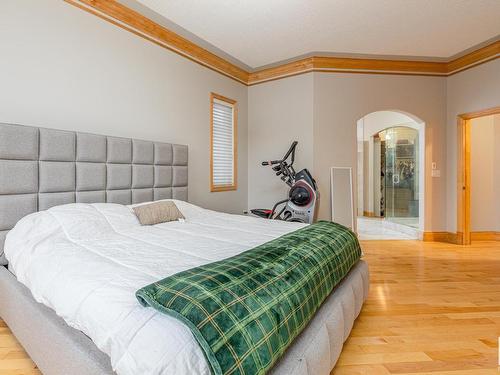 264 Kingswood Boulevard, St. Albert, AB - Indoor Photo Showing Bedroom