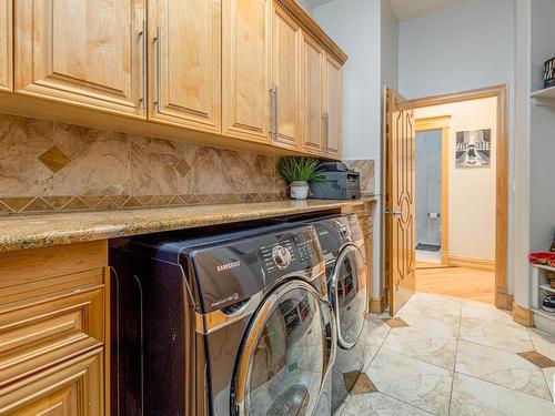 264 Kingswood Boulevard, St. Albert, AB - Indoor Photo Showing Laundry Room