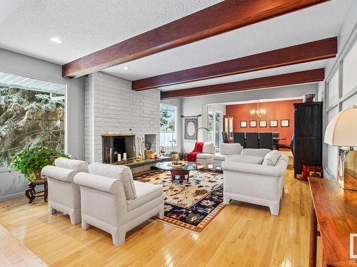 7814 Buena Vista Road, Edmonton, AB - Indoor Photo Showing Living Room With Fireplace