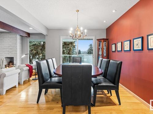 7814 Buena Vista Road, Edmonton, AB - Indoor Photo Showing Dining Room