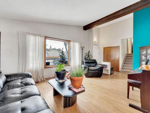 9223 168 Street, Edmonton, AB - Indoor Photo Showing Living Room