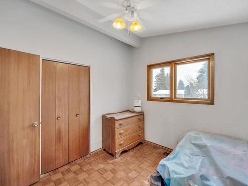 9223 168 Street, Edmonton, AB - Indoor Photo Showing Bedroom