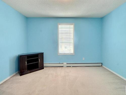 304 11104 109 Avenue, Edmonton, AB - Indoor Photo Showing Other Room