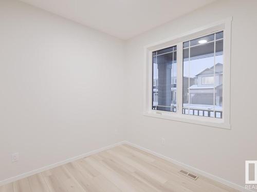 2016 208 Street, Edmonton, AB - Indoor Photo Showing Other Room