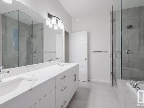 2016 208 Street, Edmonton, AB - Indoor Photo Showing Bathroom