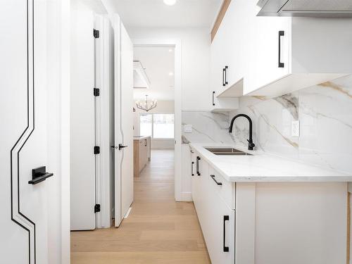 7014 Kiviaq Crescent, Edmonton, AB - Indoor Photo Showing Kitchen With Double Sink