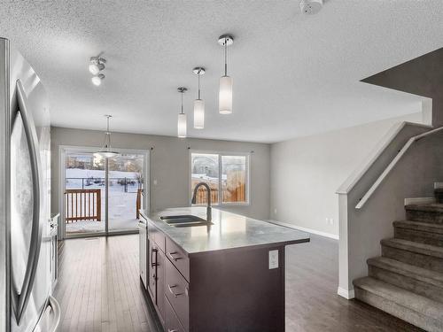 2410 Cassidy Way, Edmonton, AB - Indoor Photo Showing Kitchen With Upgraded Kitchen