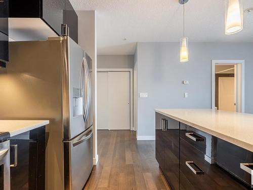 705 10238 103 Street, Edmonton, AB - Indoor Photo Showing Kitchen