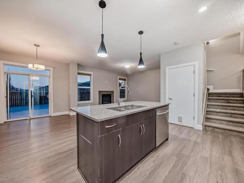 161 Harvest Ridge Drive, Spruce Grove, AB - Indoor Photo Showing Kitchen