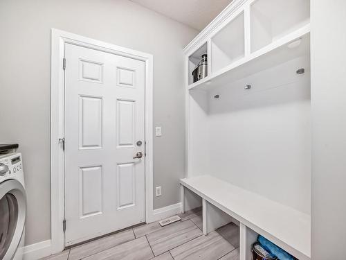 161 Harvest Ridge Drive, Spruce Grove, AB - Indoor Photo Showing Laundry Room