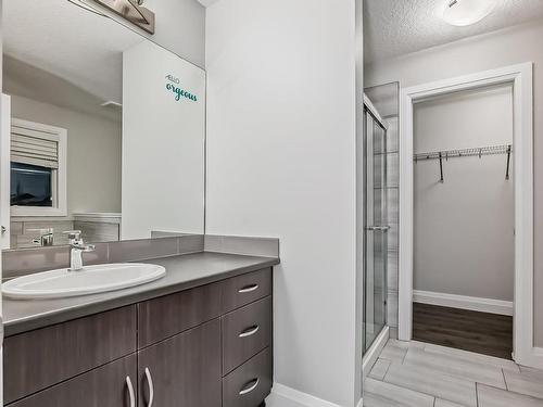 161 Harvest Ridge Drive, Spruce Grove, AB - Indoor Photo Showing Bathroom