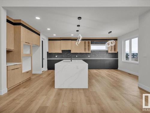 80 Deer Meadow, Fort Saskatchewan, AB - Indoor Photo Showing Kitchen