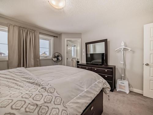 78 Tonewood Boulevard, Spruce Grove, AB - Indoor Photo Showing Bedroom