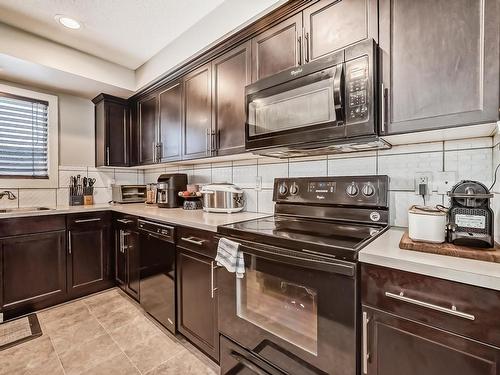 78 Tonewood Boulevard, Spruce Grove, AB - Indoor Photo Showing Kitchen