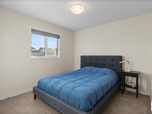 3371 Cutler Crescent, Edmonton, AB - Indoor Photo Showing Bedroom