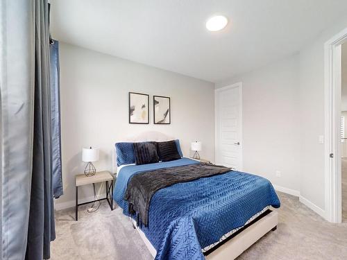 1516 Howes Pl, Edmonton, AB - Indoor Photo Showing Bedroom