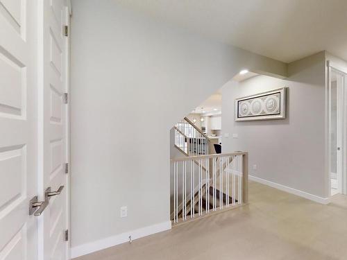 1516 Howes Pl, Edmonton, AB - Indoor Photo Showing Other Room