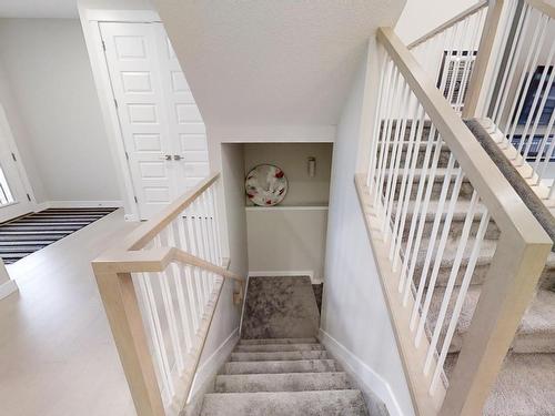 1516 Howes Pl, Edmonton, AB - Indoor Photo Showing Other Room